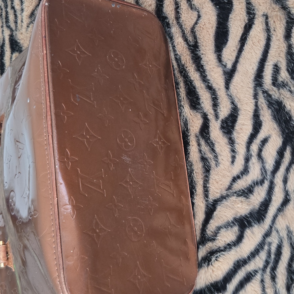 Louis Vuitton Brown Monogram Vernis Patent Leather Tote - Picture 3 of 9